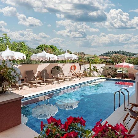 Kseynasa Suites Nikiti  Exteriér fotografie